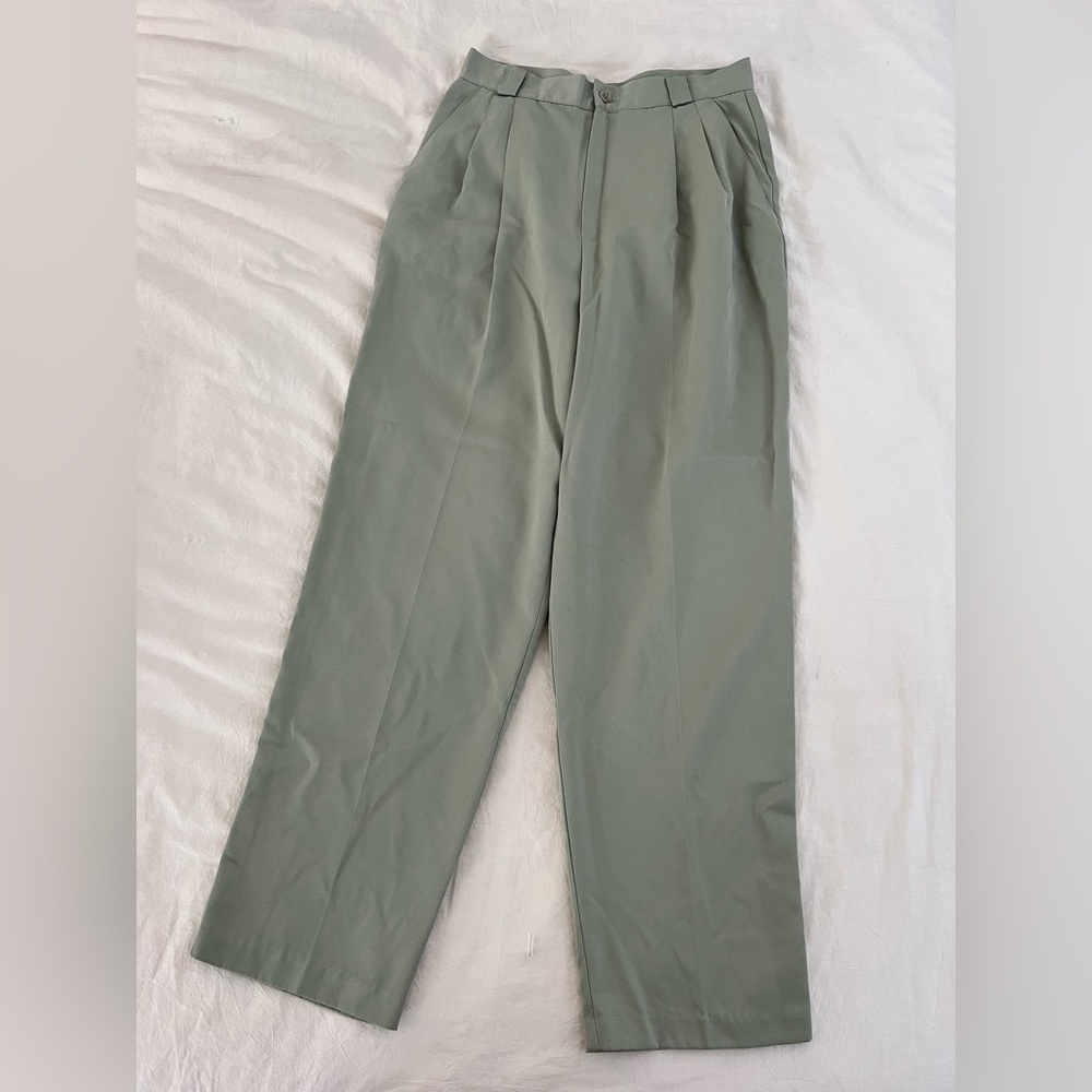Vintage olive green pleated pants